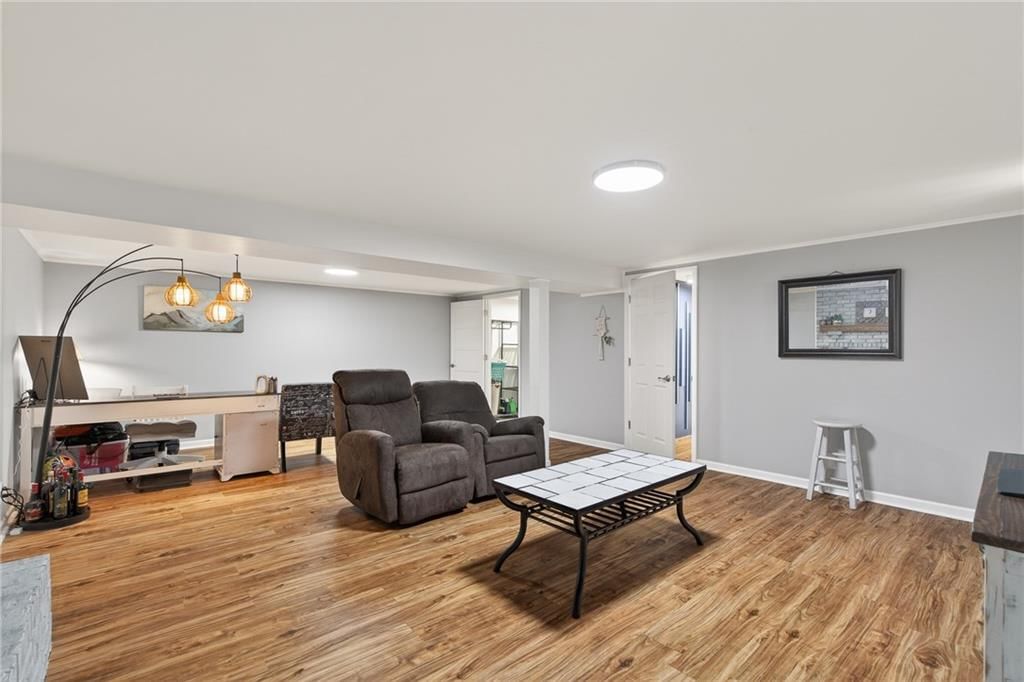 7228 Lafayette Avenue — photo 21