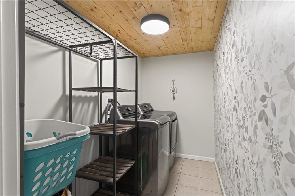 7228 Lafayette Avenue — photo 24