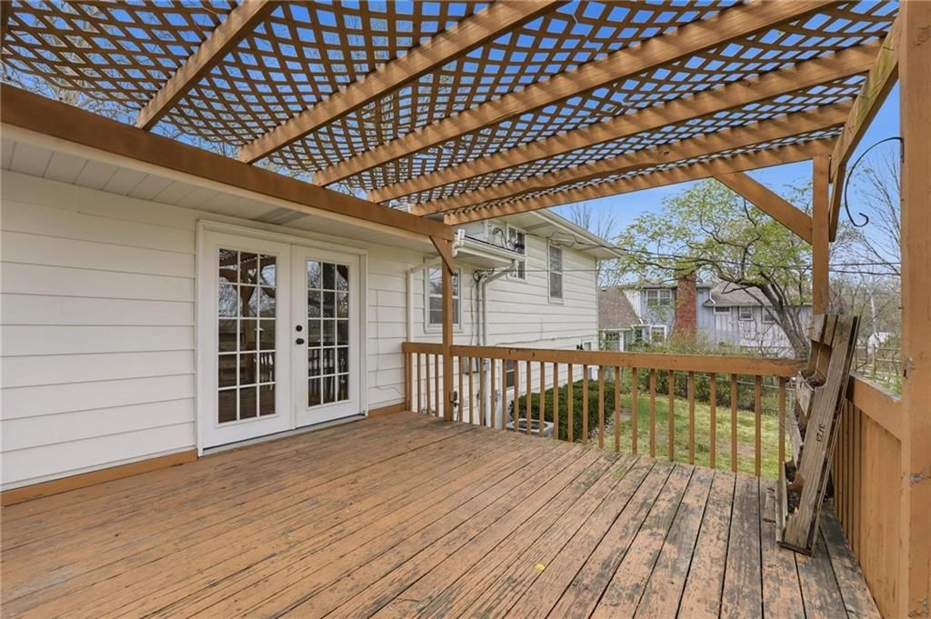 607 Glendale Road — photo 32