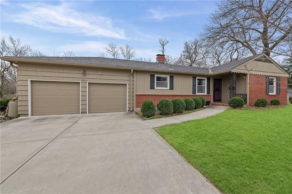5305 N Cypress Avenue — photo 3