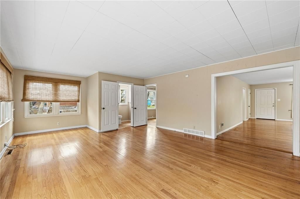 5305 N Cypress Avenue — photo 12
