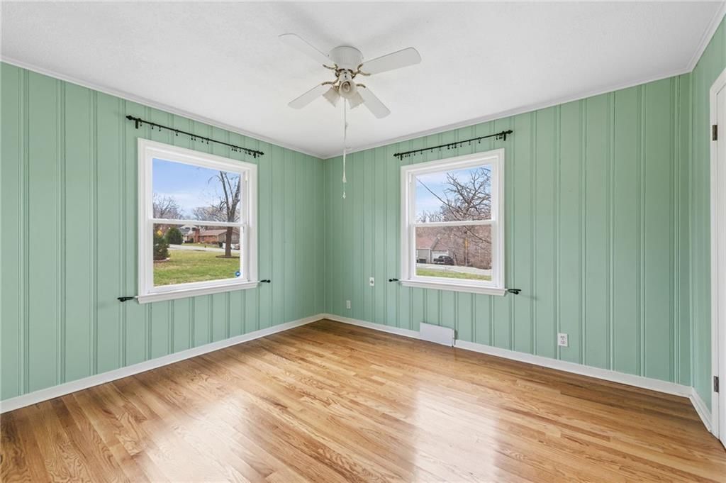 5305 N Cypress Avenue — photo 18
