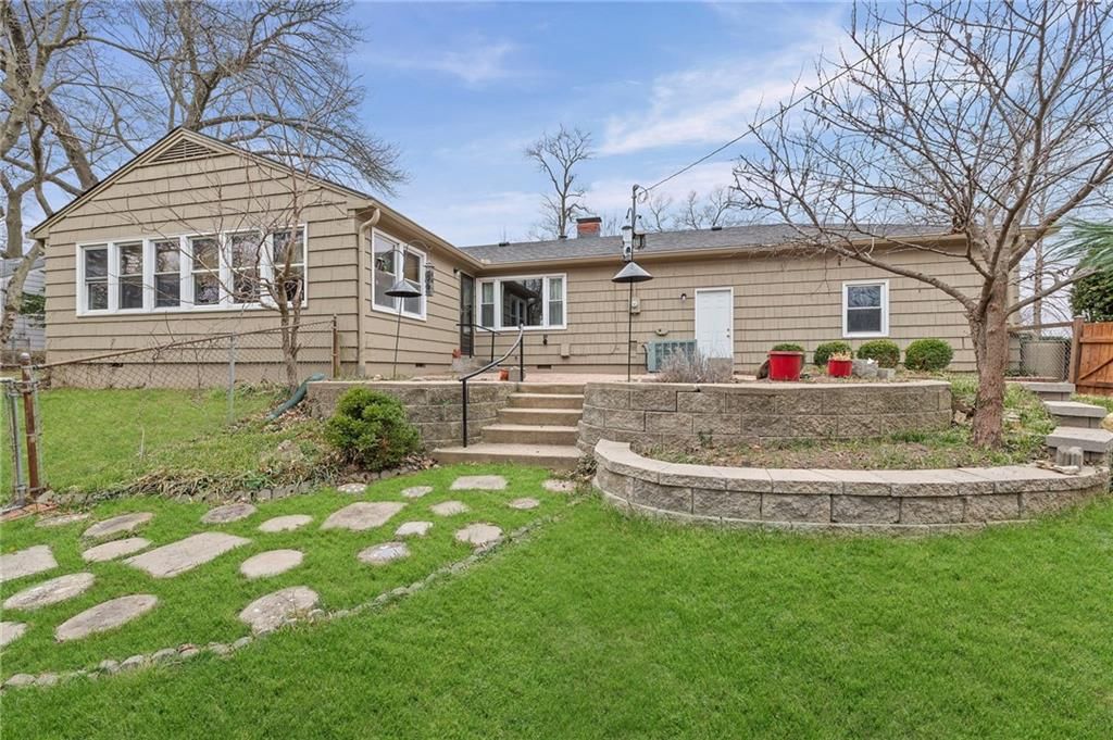 5305 N Cypress Avenue — photo 26