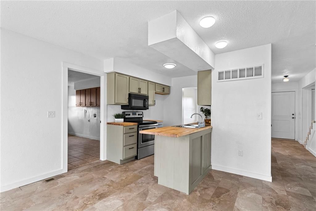 905 NW Z Highway — photo 12