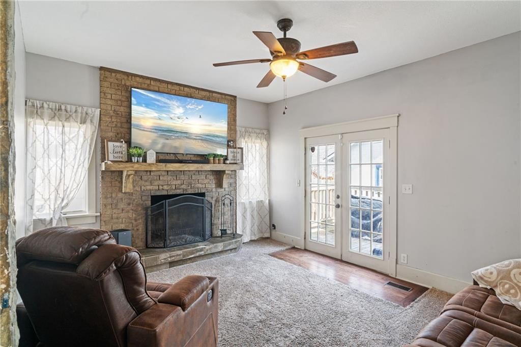 2709 Felix Street — photo 12