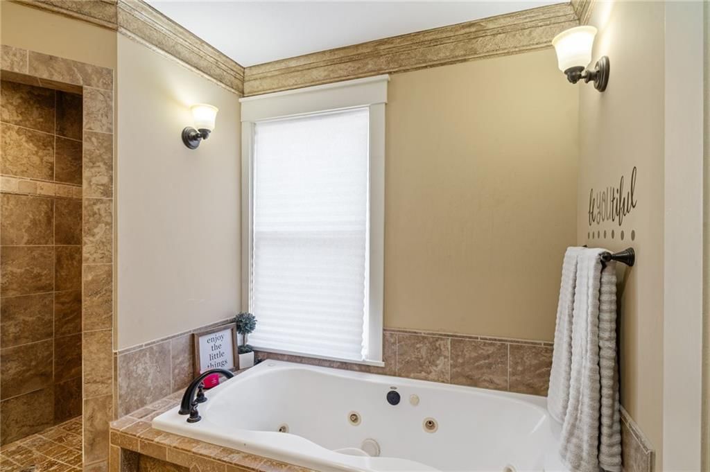 2709 Felix Street — photo 18