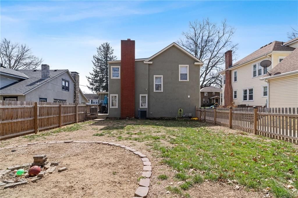 2709 Felix Street — photo 28