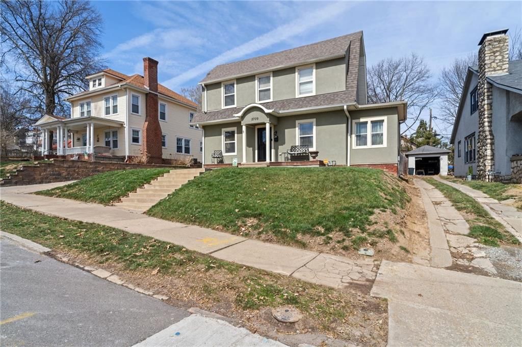 2709 Felix Street — photo 36