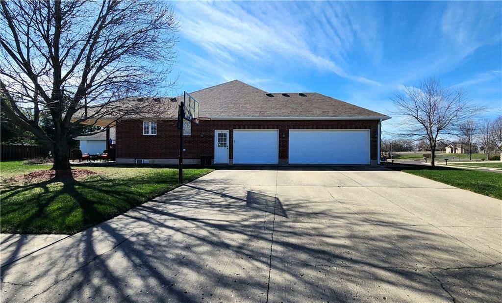 986 Owl Creek Parkway — photo 53