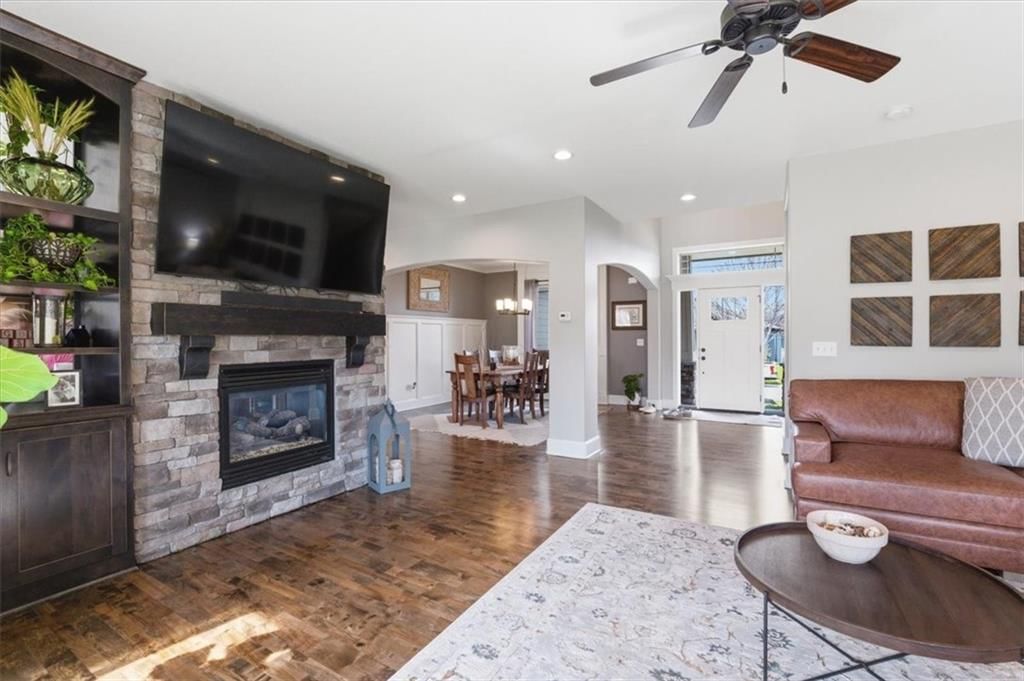 1009 SW Drake Circle — photo 5
