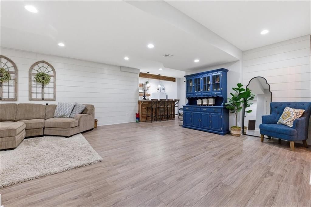 1009 SW Drake Circle — photo 32