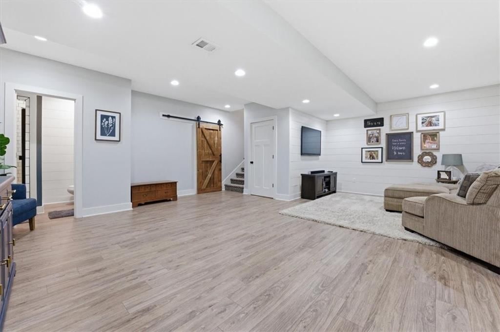 1009 SW Drake Circle — photo 33