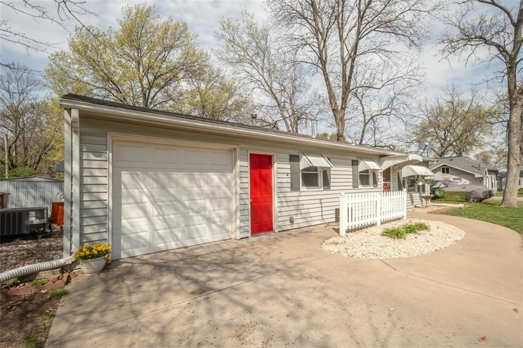 514 S Pine Street — photo 3
