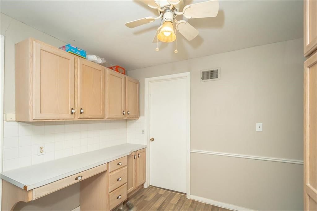 514 S Pine Street — photo 15
