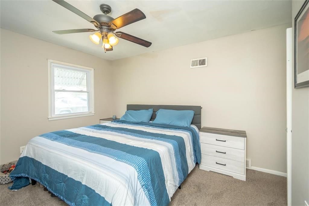 514 S Pine Street — photo 17