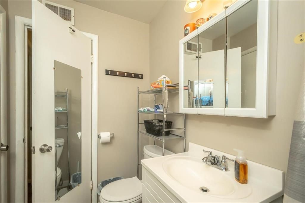 514 S Pine Street — photo 21