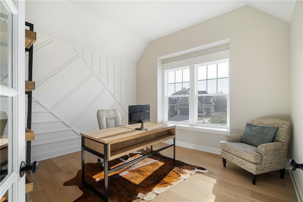 17929 Manor Street — photo 3