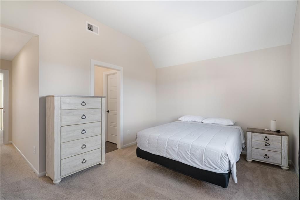 17929 Manor Street — photo 37