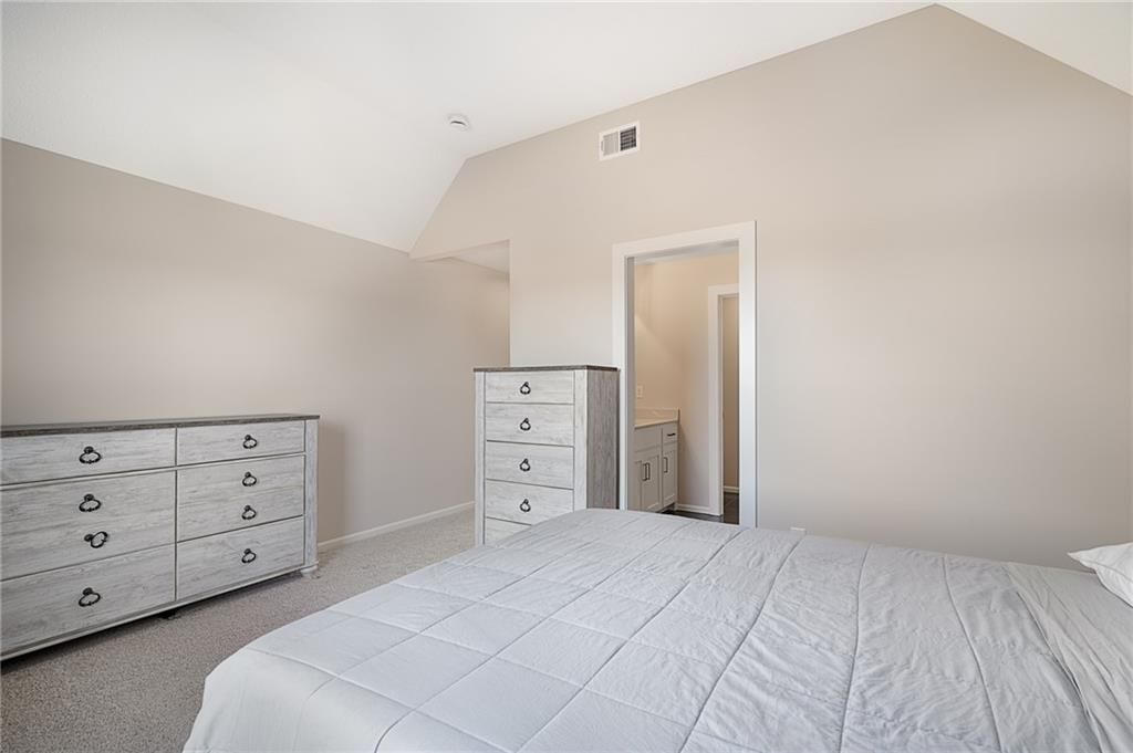 17929 Manor Street — photo 39