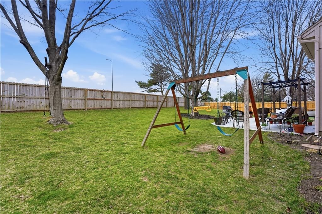 13152 S Summit Street — photo 32