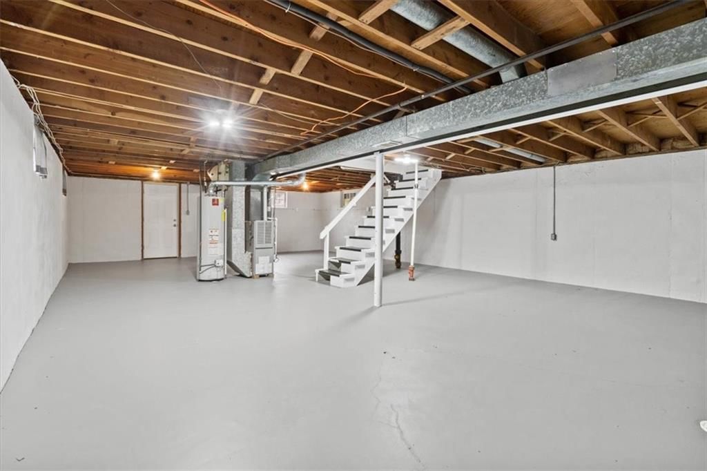 307 E 3rd Drive S — photo 13