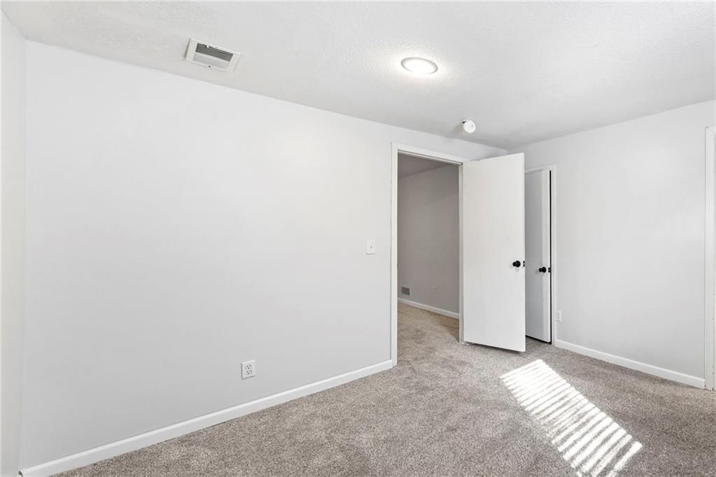 1212 E Frontier Lane — photo 31