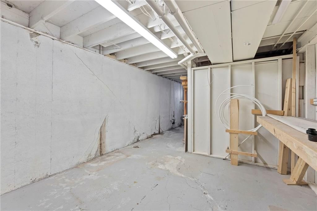 1212 E Frontier Lane — photo 34