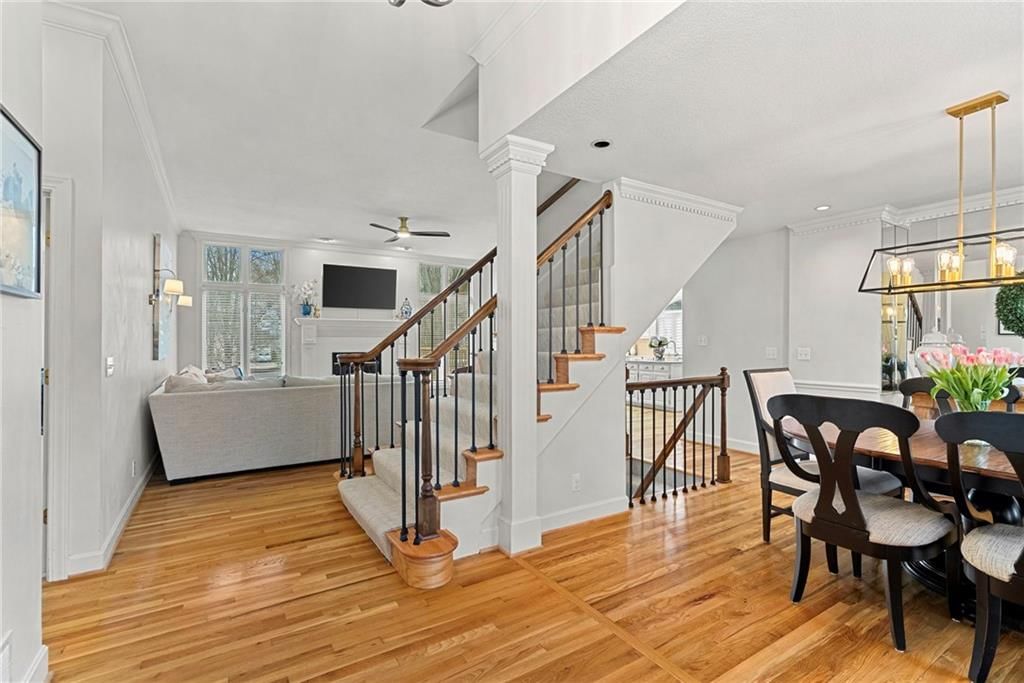 15209 Maple Court — photo 4