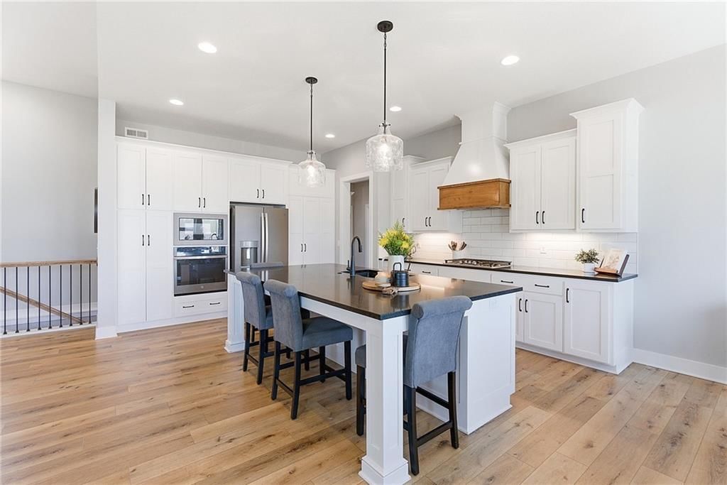 18120 N Peach Blossom Drive — photo 10