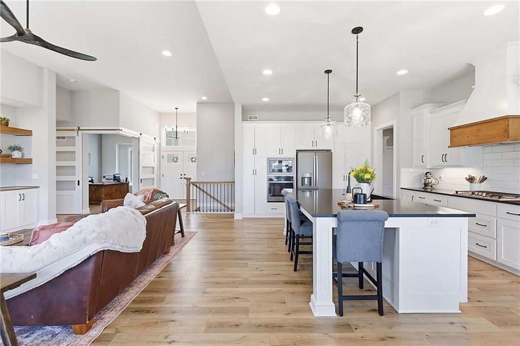 18120 N Peach Blossom Drive — photo 11