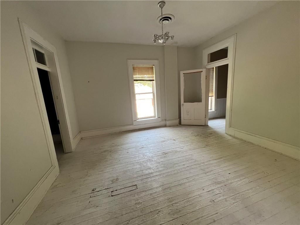 1802 Franklin Avenue — photo 15