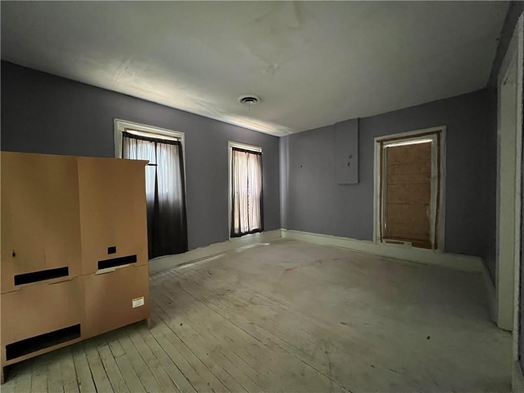 1802 Franklin Avenue — photo 18
