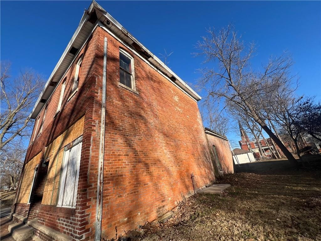 1802 Franklin Avenue — photo 36