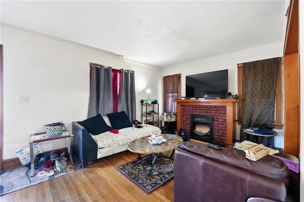 5622 Olive Street — photo 2