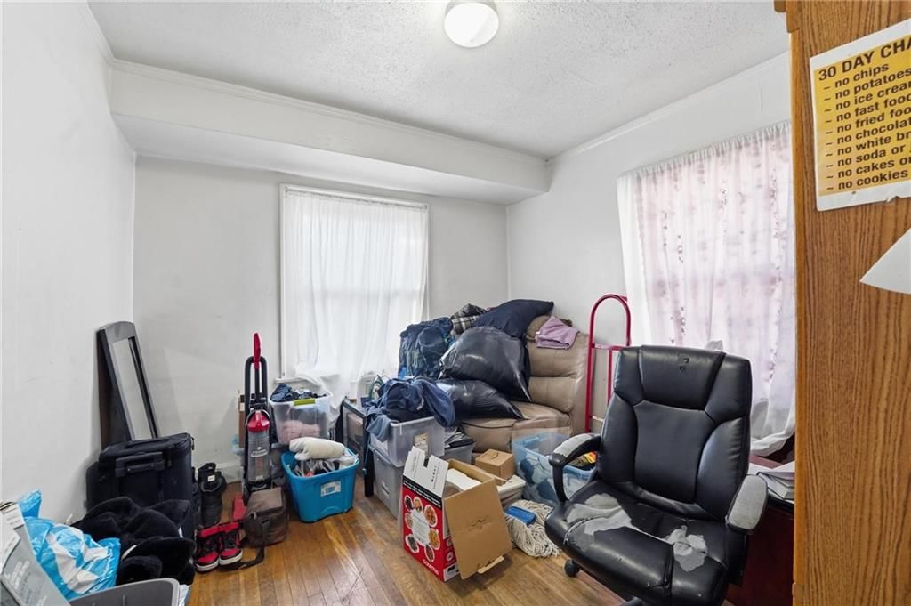 5622 Olive Street — photo 9