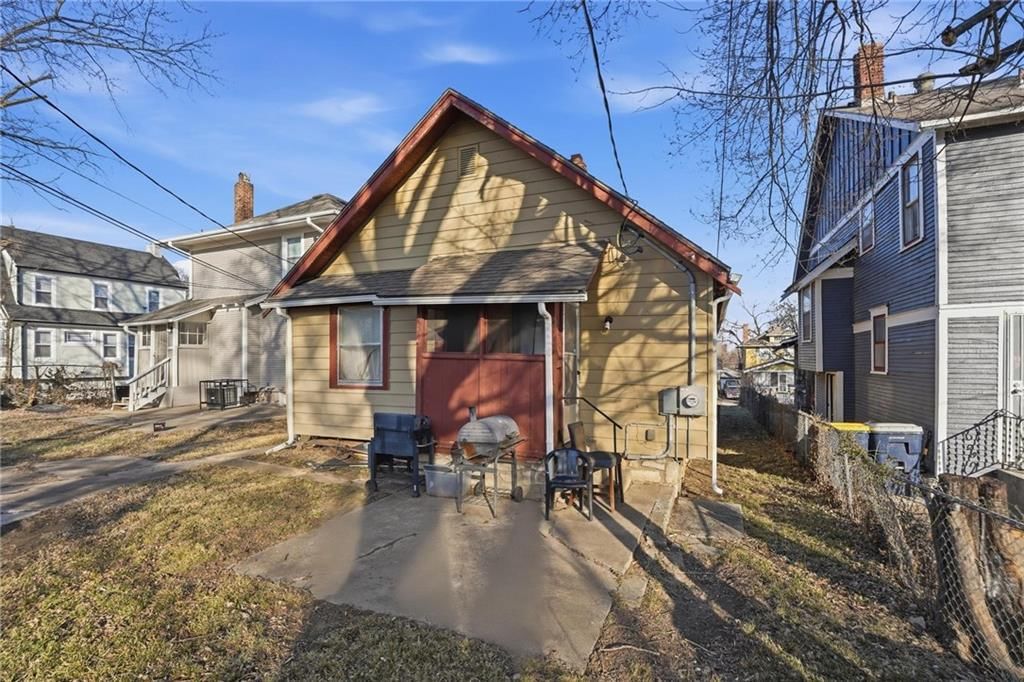 5622 Olive Street — photo 17