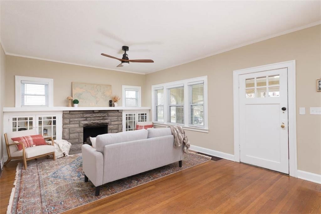 6914 Metcalf Avenue — photo 4