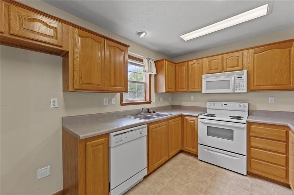 1350 Osborne Road — photo 16