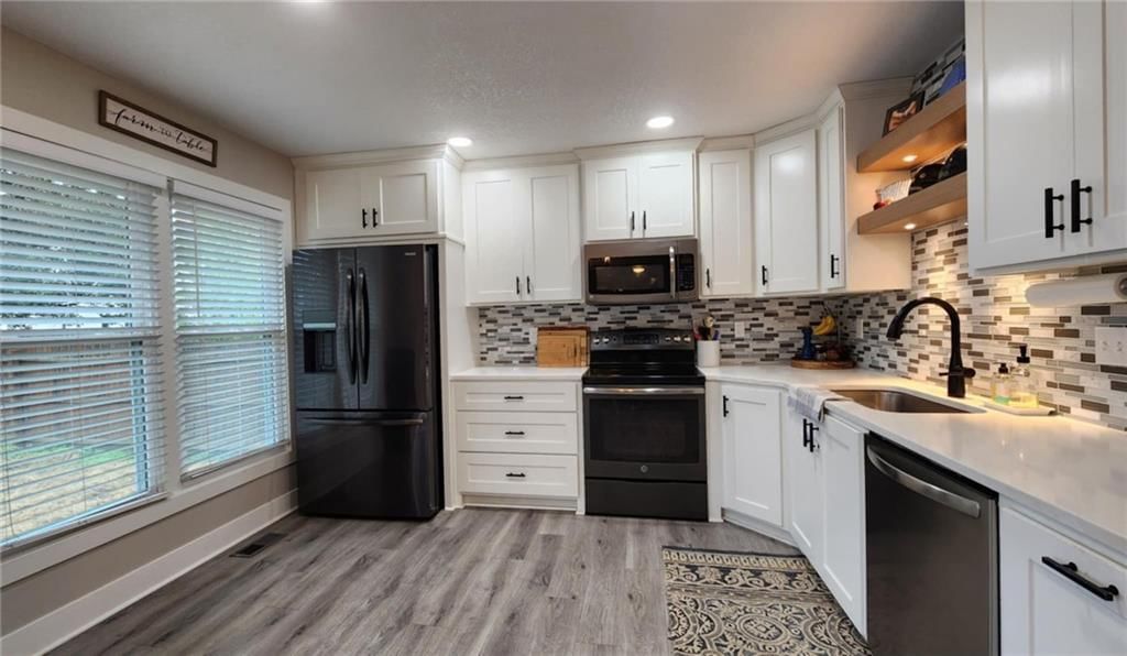 812 Apple Blossom Street — photo 15