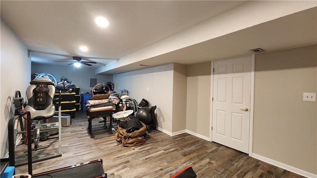 812 Apple Blossom Street — photo 33