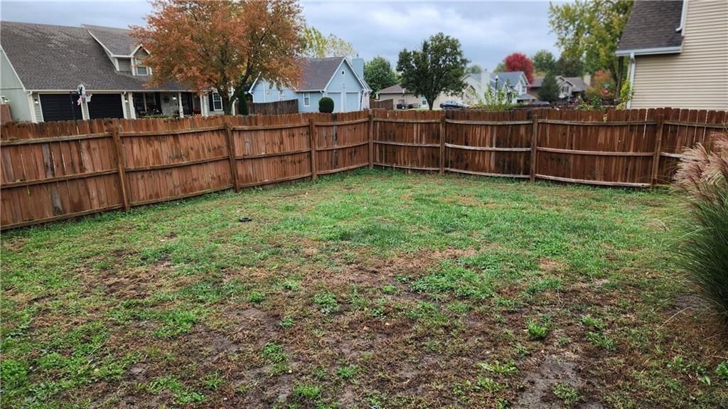 812 Apple Blossom Street — photo 41