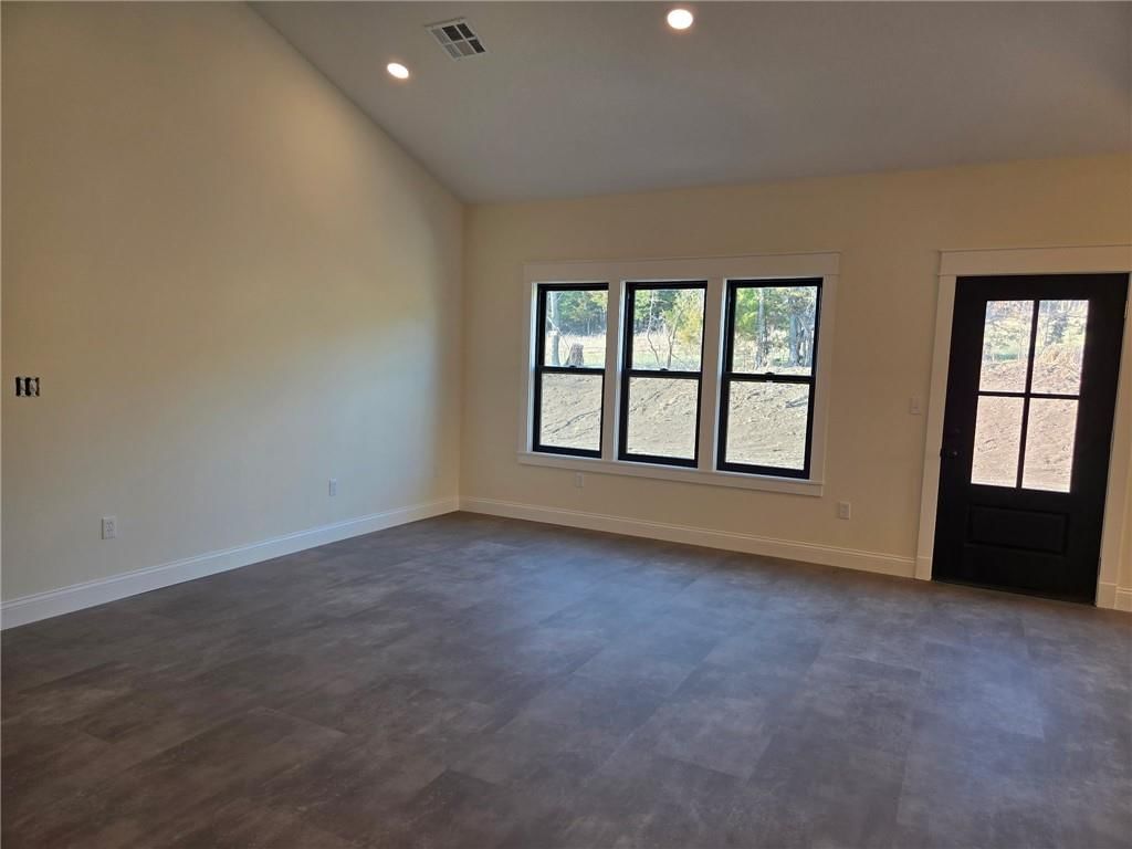 621 Tiffany Lane, Fort Scott, KS