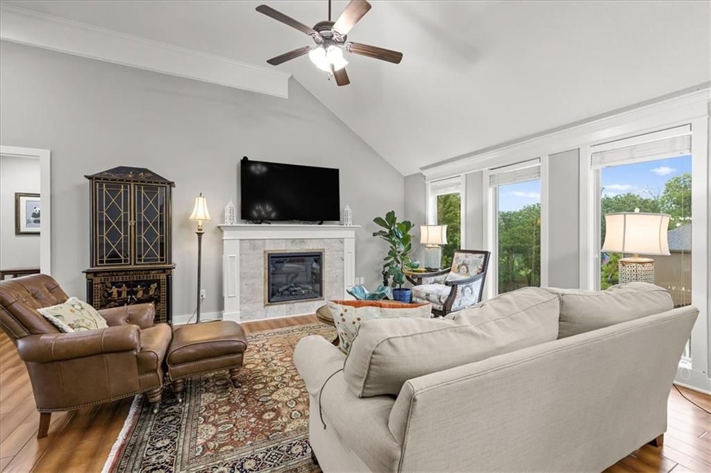 8204 NW 74th Street — photo 4