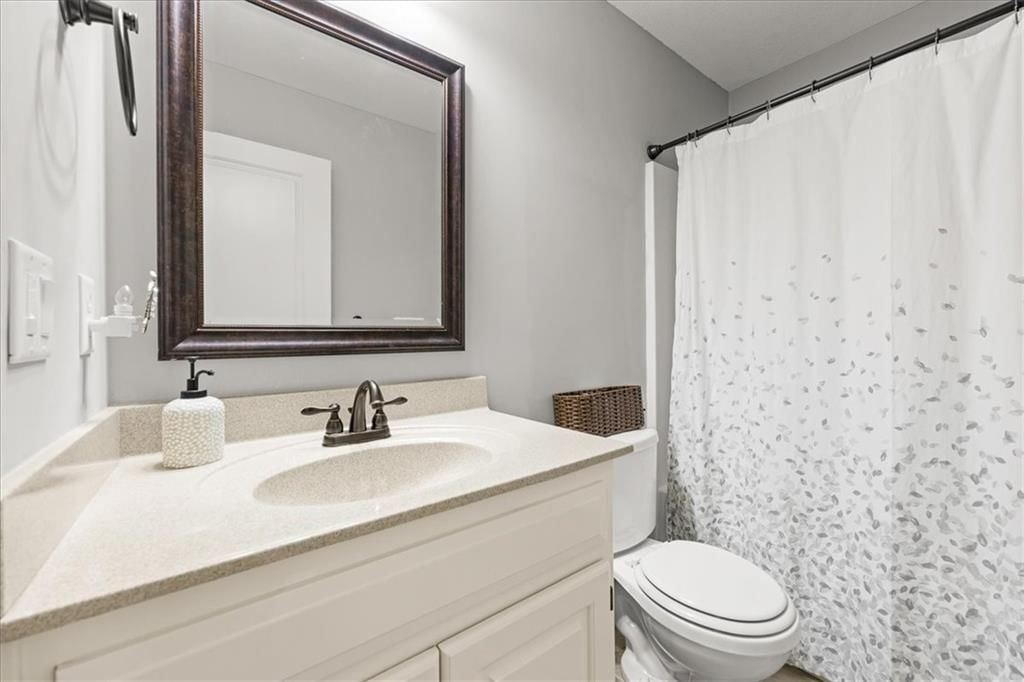 8204 NW 74th Street — photo 13