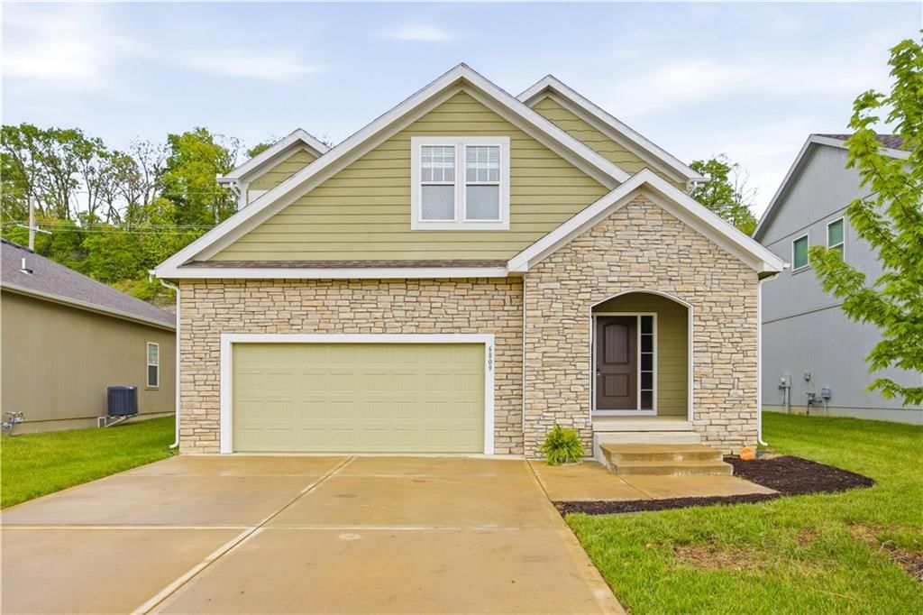6809 Prairie Lane, Parkville, MO