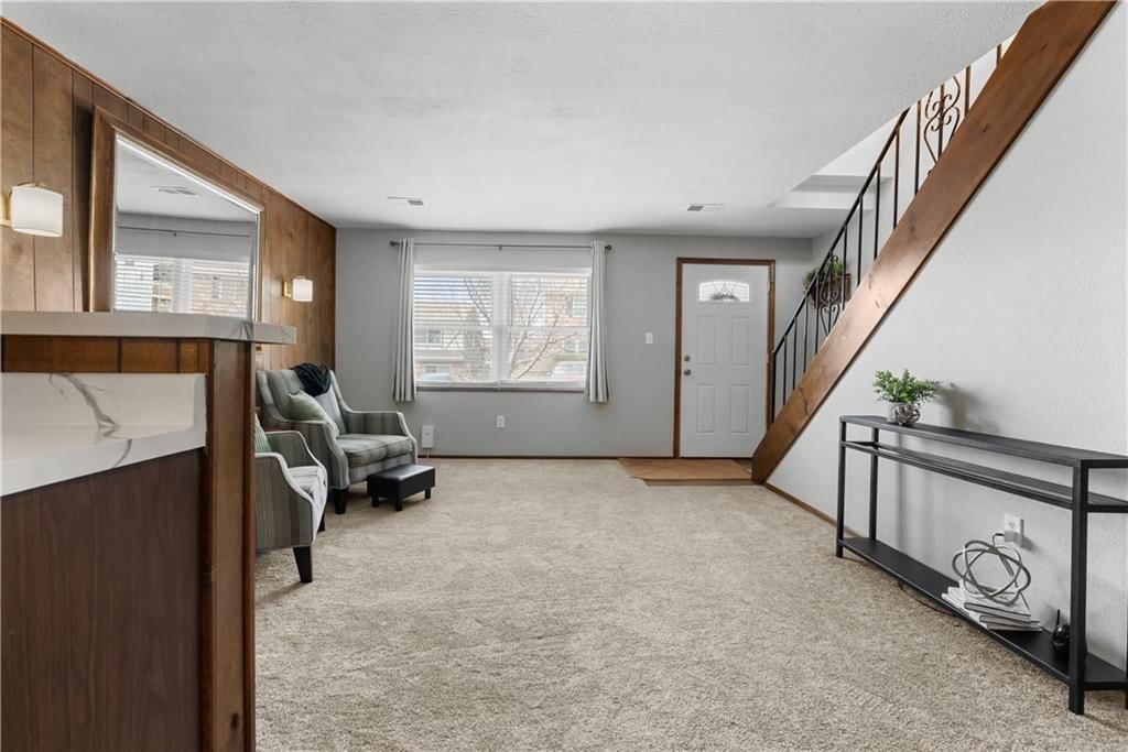 4027 Hedges Avenue — photo 9