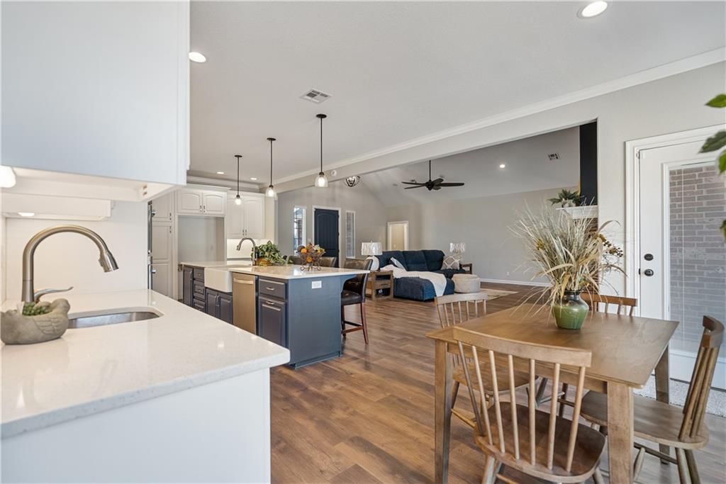 4343C CR 2000 Road — photo 10