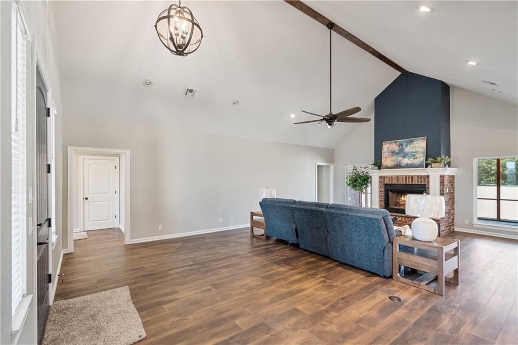 4343C CR 2000 Road — photo 22