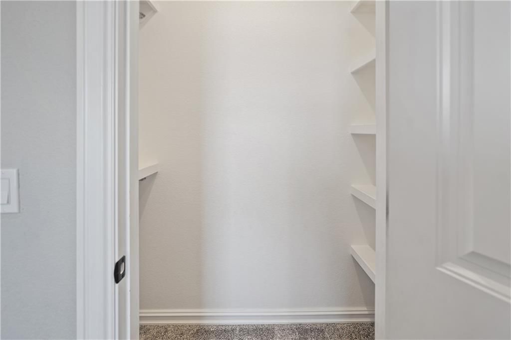 4343C CR 2000 Road — photo 28