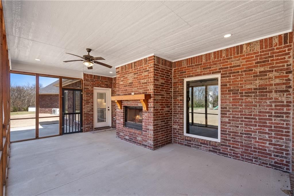 4343C CR 2000 Road — photo 44